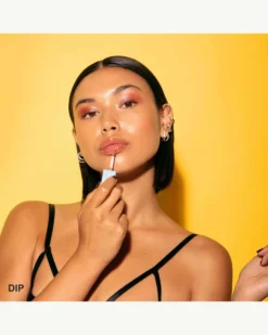 Wet Lip Oil Plumping Treatment Gloss 34 Wet Lip Oil Plumping Treatment Gloss -Fashion Makeup & Care 0607 VelvetMelonHI CopperHalo Fahrenheit Dip Vivien Shot 105 3111 text scaled