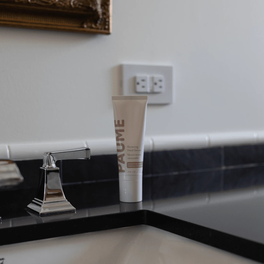 Renewing Hand Serum 10 Renewing Hand Serum - Image 10