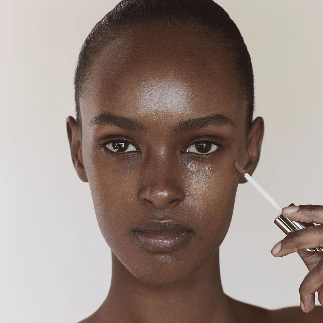 The Invisible Touch Concealer 16 The Invisible Touch Concealer - Image 16