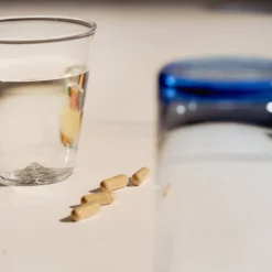 SuperHair Daily Hair Nutrition -Fashion Makeup & Care 2101 SuperHair Pills Editorial 2000x2000 83d49aaf 7363 480b 981a 726faf0182b3