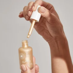 The Impossible Glow -Fashion Makeup & Care 5060139727655 4 befbb292 8c30 44e9 9670 1e63569ee994