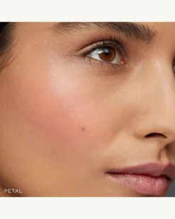 Baby Cheeks Blush Stick -Fashion Makeup & Care 810102030139 03 scaled