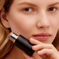 Face Trace Contour Stick -Fashion Makeup & Care 810102030160 02 nolabel