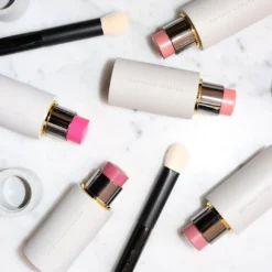 Westman Atelier Baby Blender Brush -Fashion Makeup & Care 810102030351 03