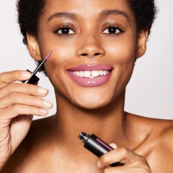 Squeaky Clean Liquid Lip Balm -Fashion Makeup & Care 810102030474 04