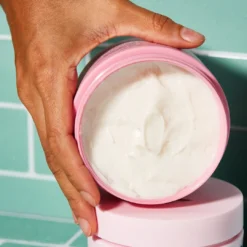 UNEARTH YOURSELF Nourishing Naram Conditioner -Fashion Makeup & Care 9 TEXTURE