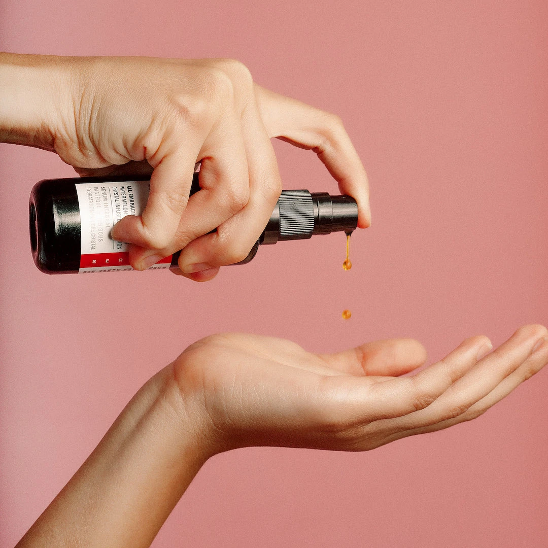 All-Embracing Hydrating Serum 2 All-Embracing Hydrating Serum - Image 2