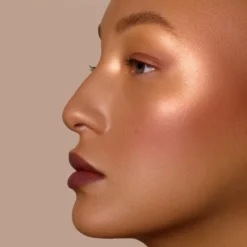 Rare Light Luminizers 26 Rare Light Luminizers -Fashion Makeup & Care Anthelion Rare Light Luminzier Frenzy Inner Glow Creme Pigment macro light square web res 2000px