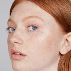 Lip-to-Lid Balmie Highlighter 39 Lip-to-Lid Balmie Highlighter -Fashion Makeup & Care Axiology2020day2 13635