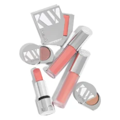 Kjaer Weis Lip Gloss -Fashion Makeup & Care Blossoming Collection FlatLay Iconic Credo 73b3edc6 d93d 4c62 b120 2d98178d70a5