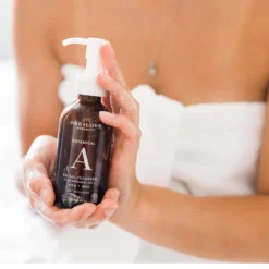 Botanical A Cleanser 11 Botanical A Cleanser -Fashion Makeup & Care Botanical A Cleanser Lifestyle 02