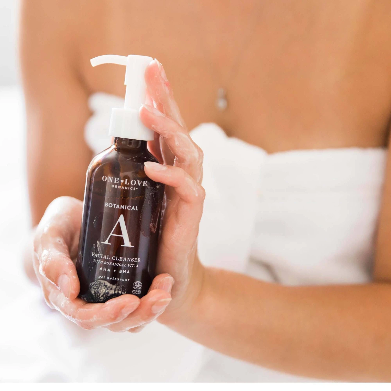 Botanical A Cleanser 3 Botanical A Cleanser - Image 3