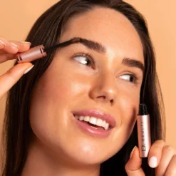 Brow TOK Volumizing Brow Gel -Fashion Makeup & Care Brown ModelA1