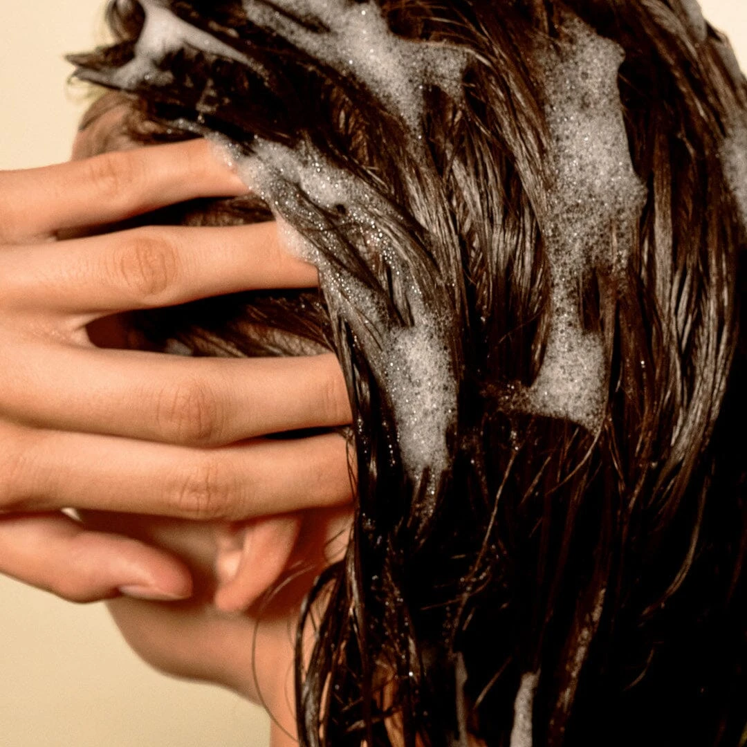 Weightless Hydration Shampoo 5 Weightless Hydration Shampoo - Image 5