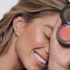 Cheeky Cream Blush -Fashion Makeup & Care CheekyBlush 119013 P 3