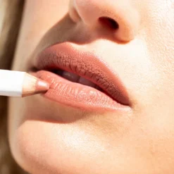 Coco Crayon -Fashion Makeup & Care CocoCrayonBrave 1080x1080 3