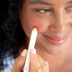 Coco Crayon -Fashion Makeup & Care CocoCrayonCharm 1080x1080 4