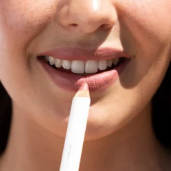 Coco Crayon -Fashion Makeup & Care CocoCrayonGrace 1080x1080 2