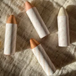 Lip-to-Lid Balmie Highlighter 27 Lip-to-Lid Balmie Highlighter -Fashion Makeup & Care CopyofCopyofSuperFanPack Highlights