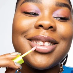 Dewy Gloss 27 Dewy Gloss -Fashion Makeup & Care CoralFixation Flex 1000x1000 d41df7cb f0f3 4c12 841a 0a6f7ed85f4b