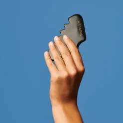 Empress Gua Sha Stimulating Scalp Comb -Fashion Makeup & Care Credo4