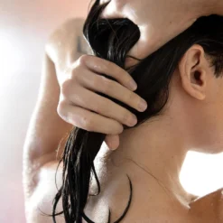 Champú De Yucca & Witch Hazel Deep Moisture Shampoo -Fashion Makeup & Care Credo Champu 04