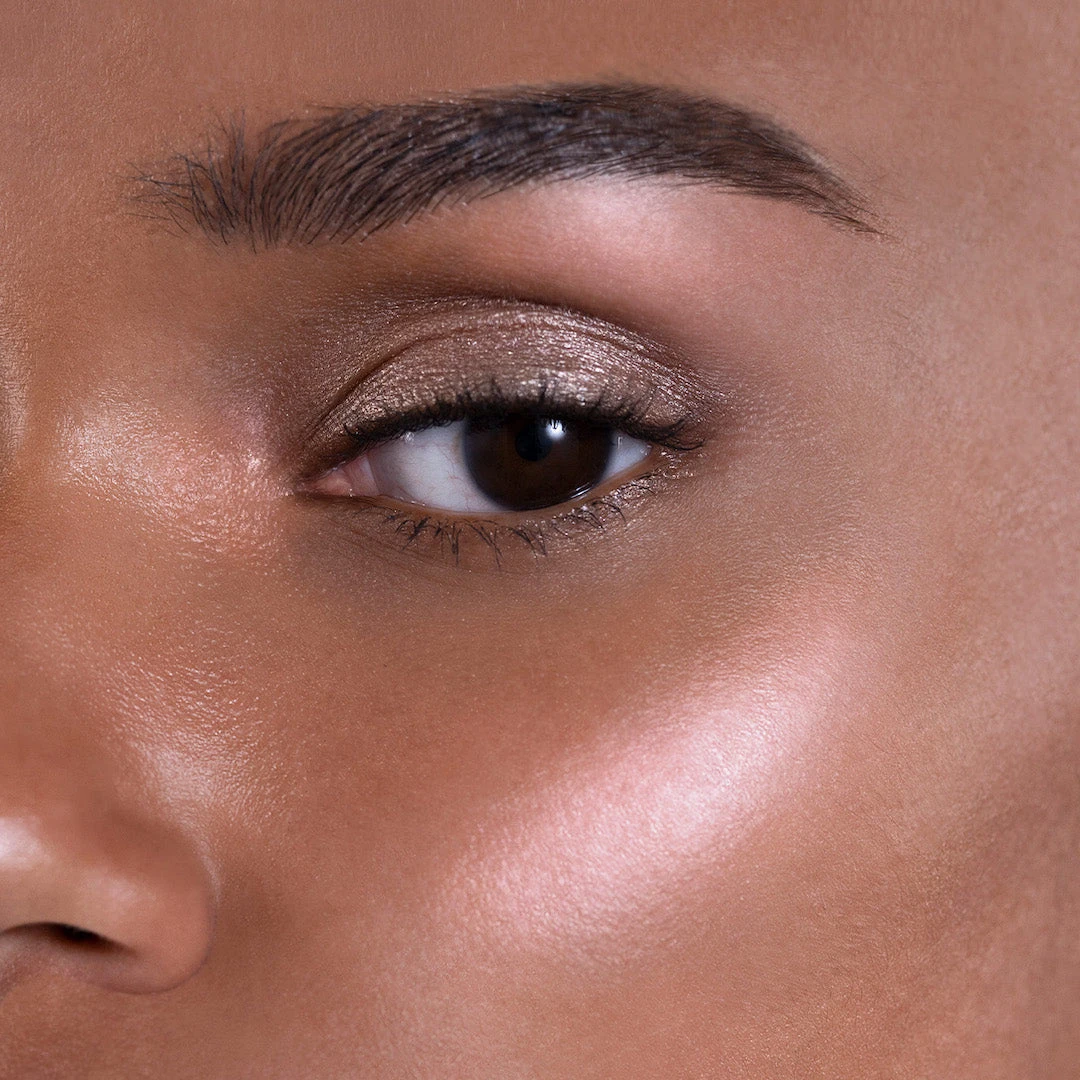 La Lumière Highlighter Stick 16 La Lumière Highlighter Stick - Image 16