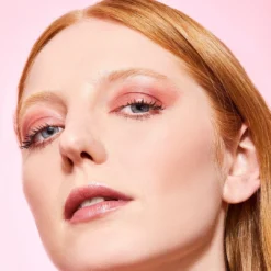 Dew Me Lip Gloss 32 Dew Me Lip Gloss -Fashion Makeup & Care Dew Me Gloss Magical 08