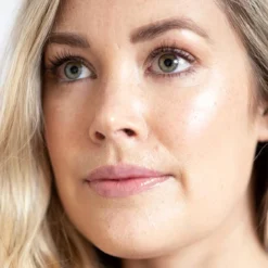 Vegan Mango Lip Honey 28 Vegan Mango Lip Honey -Fashion Makeup & Care EP LipHoney Web Glaze10