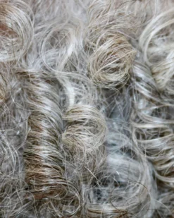 SuperCurl Defining Cream 9 SuperCurl Defining Cream -Fashion Makeup & Care Evolvh SuperCurlDefiningCream Model 03 scaled