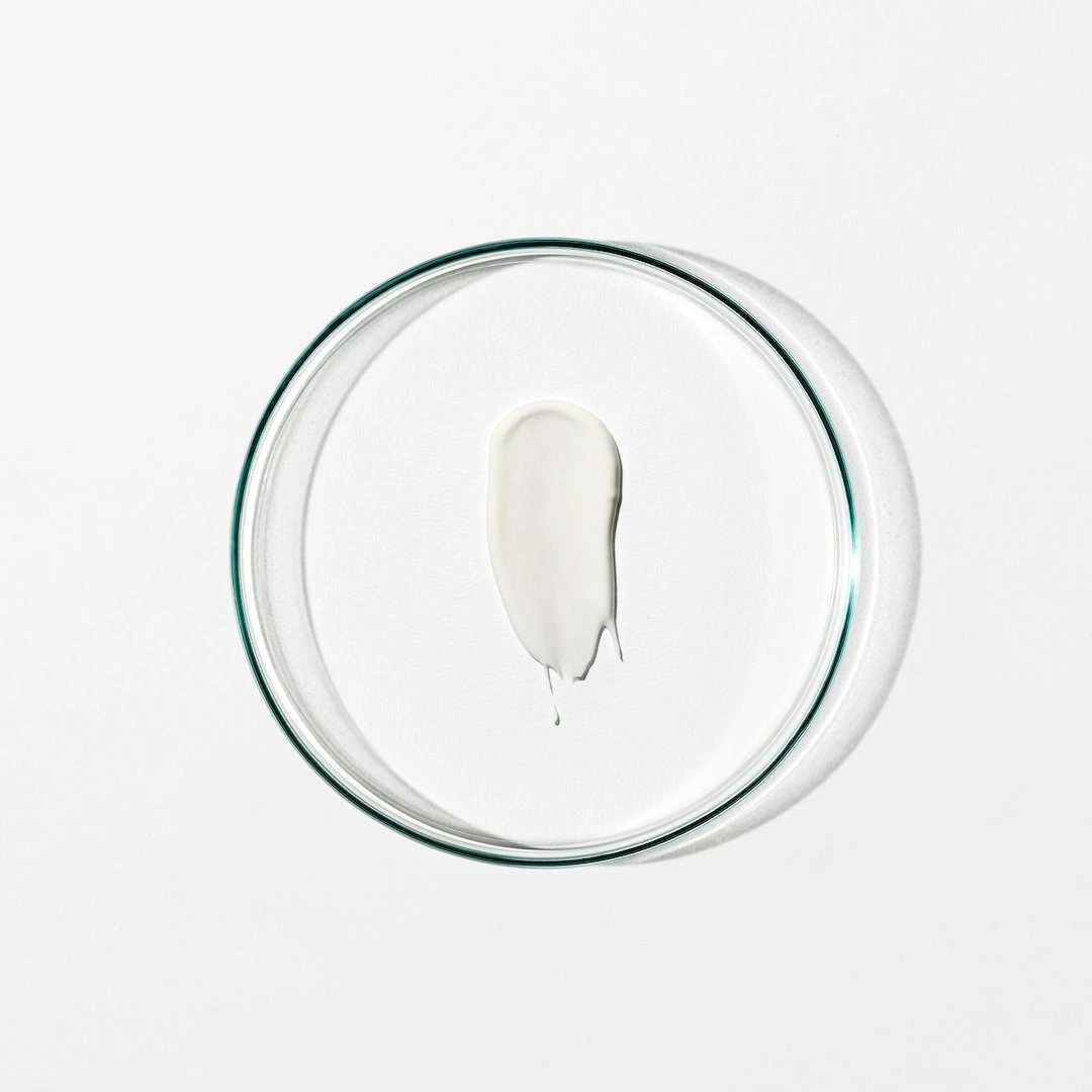 Grown Alchemist Natural Hydrating Sunscreen Broad Spectrum SPF 30 2 Grown Alchemist Natural Hydrating Sunscreen Broad Spectrum SPF 30 - Image 2