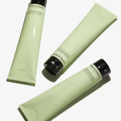 Grown Alchemist Smoothing Body Exfoliant 6 Grown Alchemist Smoothing Body Exfoliant -Fashion Makeup & Care GRA0383SmoothingBodyExfoliantPeppermint Pumice ActivatedCharcoal170mL Lifestyle3