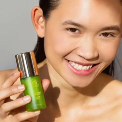 Illuminating Eye Creme 11 Illuminating Eye Creme -Fashion Makeup & Care IlluminatingEyeCremeRefill Still2