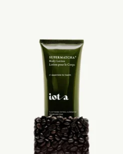 Supermatcha Body Lotion+ 14 Supermatcha Body Lotion+ -Fashion Makeup & Care Iota SupermatchaBodyLotion Lifestyle 06 scaled