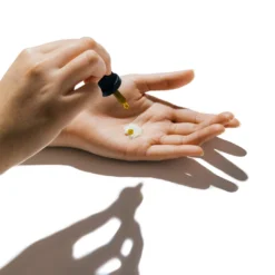 Jo+L Clogged Pores Serum Concentrate -Fashion Makeup & Care Jo Lserum Lifestyle2