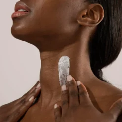 Jojoba Pearls Daily Hydra-Exfoliant -Fashion Makeup & Care JojobaPearls model 2