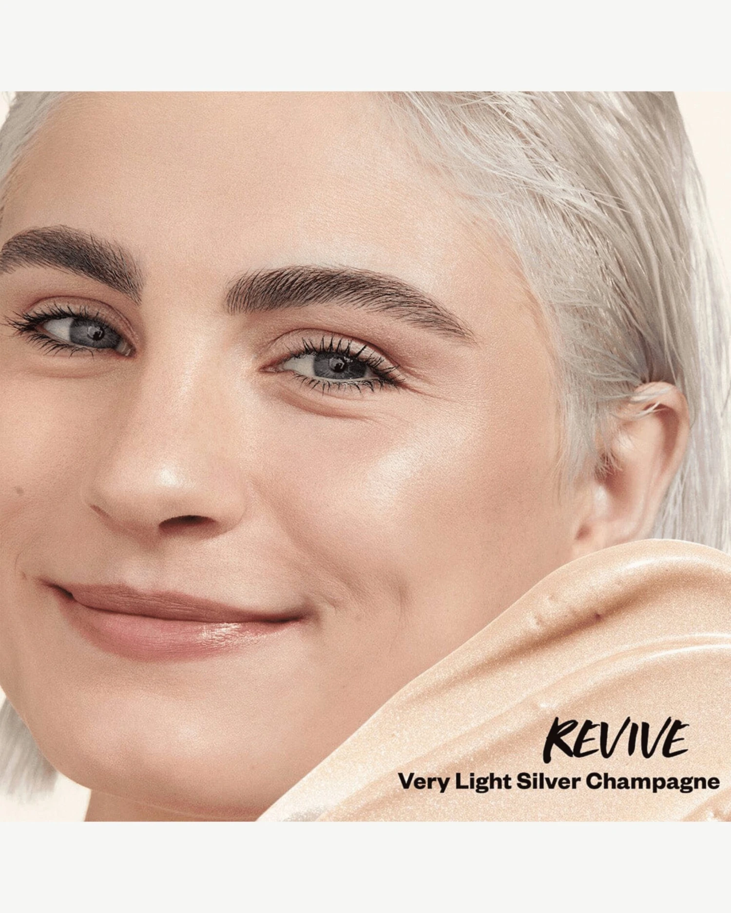 Glow I.V. Vitamin-Infused Skin Enhancer 3 Glow I.V. Vitamin-Infused Skin Enhancer - Image 3