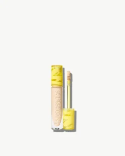 Revealer Super Creamy + Brightening Concealer -Fashion Makeup & Care Kosas RevealerConcealer 04 01