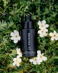 Plum Beauty Oil 19 Plum Beauty Oil -Fashion Makeup & Care LePrunier PlumBeautyOil Lifestyle 06 scaled
