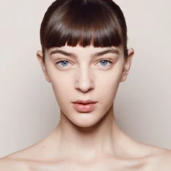 Invisible Touch Liquid Foundation -Fashion Makeup & Care Liquid Foundation Model F112