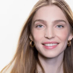 Mixed Media Matte Liquid Eyeshadow 32 Mixed Media Matte Liquid Eyeshadow -Fashion Makeup & Care MIXEDMEDIAMATTELIQUIDEYESHADOWLINEN3