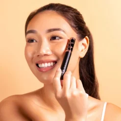 Eyes That TOK - Lash Enhancing Mascara -Fashion Makeup & Care Mascara ModelB1