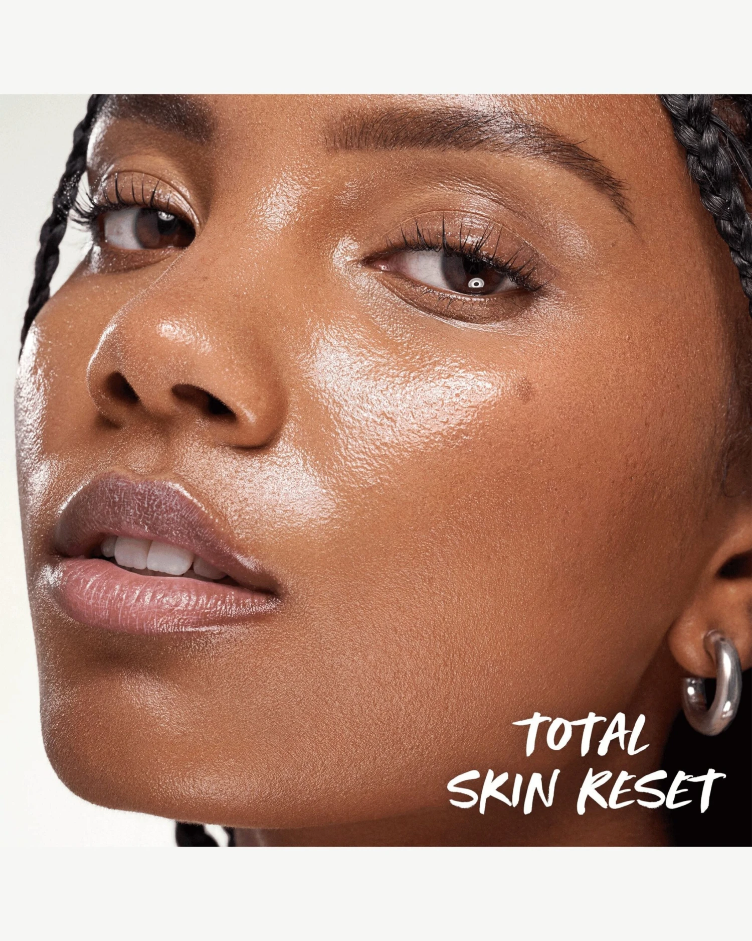 Plump + Juicy Vegan Collagen Spray-On Serum 2 Plump + Juicy Vegan Collagen Spray-On Serum - Image 2