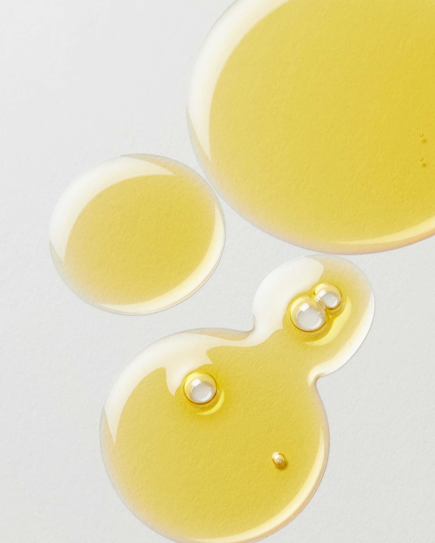 Light Work Rosehip Cleansing Oil 2 Light Work Rosehip Cleansing Oil - Image 2