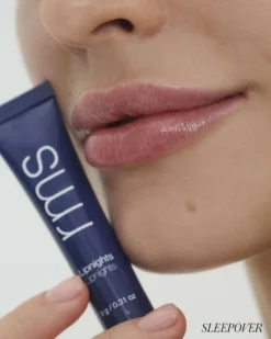 RMS Beauty Lipnights Overnight Lip Mask 12 RMS Beauty Lipnights Overnight Lip Mask -Fashion Makeup & Care RMS LipNightsOvernightMask Model 06 scaled