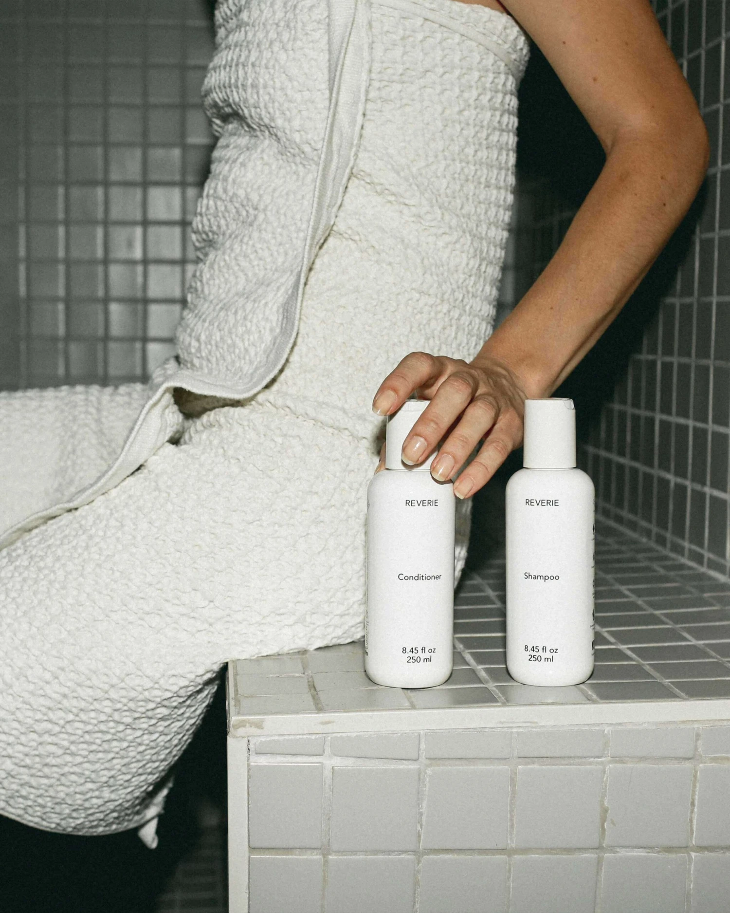 Shampoo 12 Shampoo - Image 12