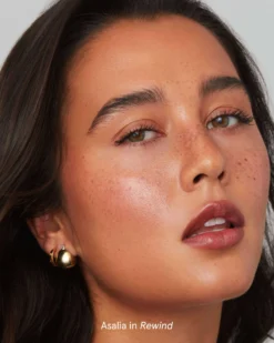 Ceramide Lip Silk -Fashion Makeup & Care SOSHE CeramideLipSilk Model 05 Rewind scaled