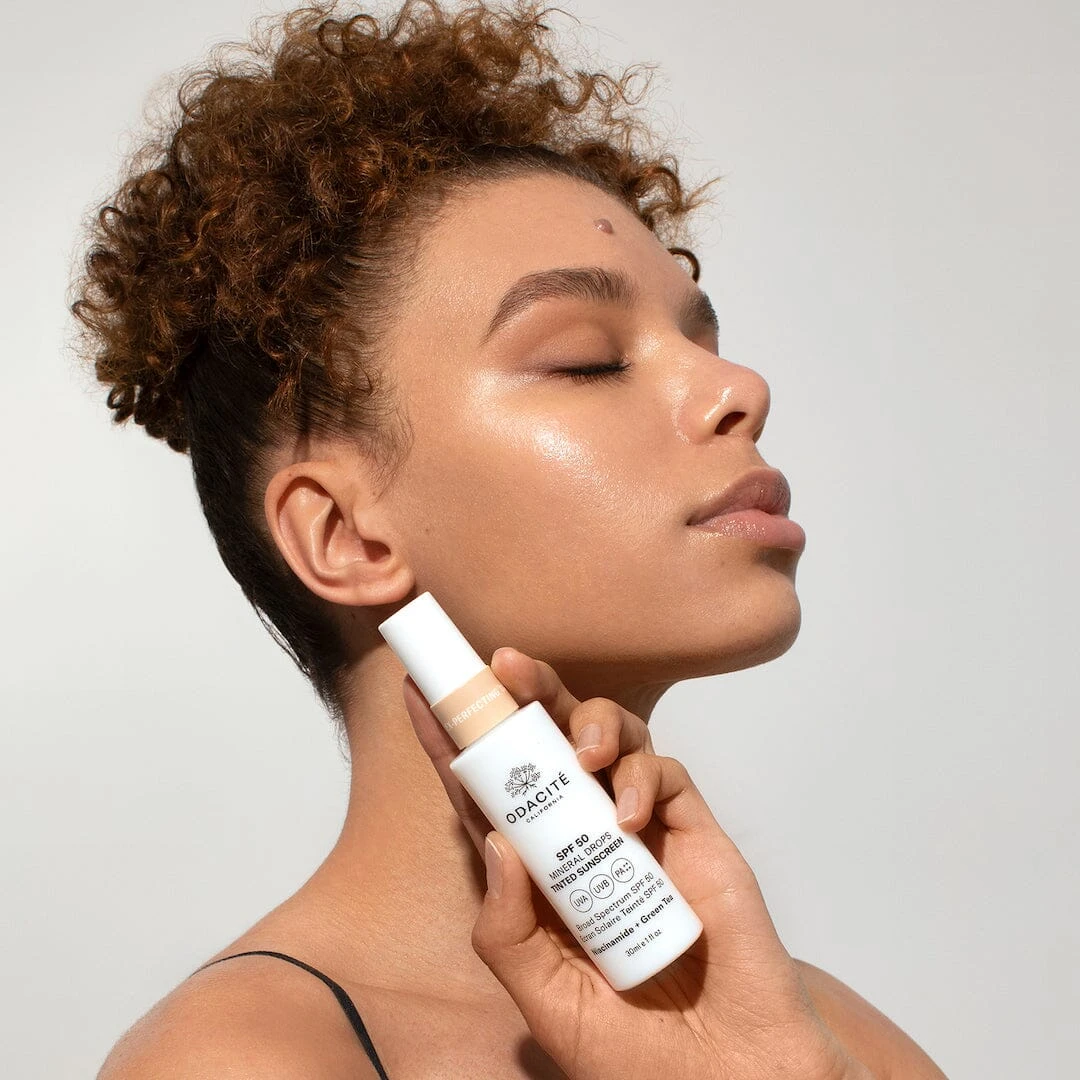 SPF 50 Flex-Perfecting™ Mineral Drops Tinted Sunscreen 20 SPF 50 Flex-Perfecting™ Mineral Drops Tinted Sunscreen - Image 20