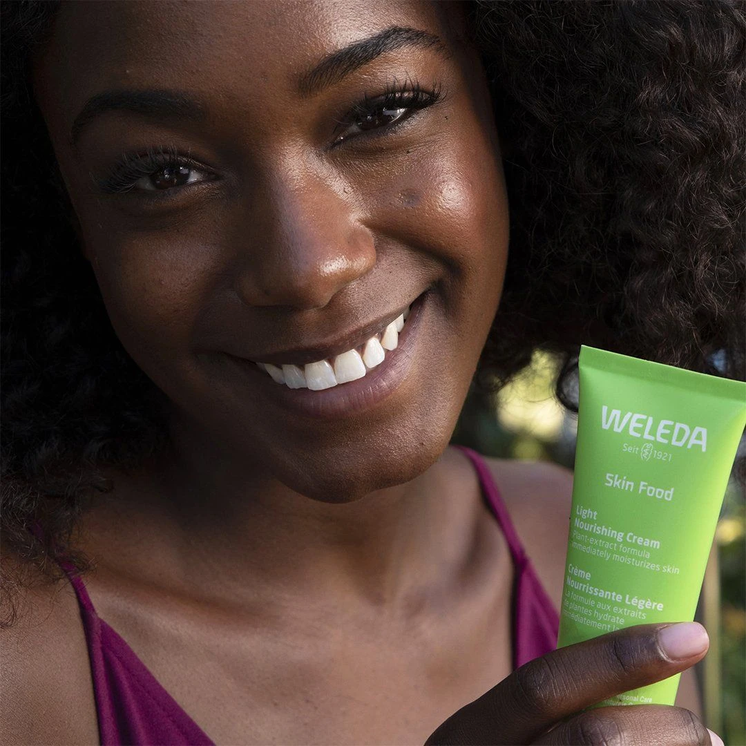 Weleda Skin Food Light 4 Weleda Skin Food Light - Image 4