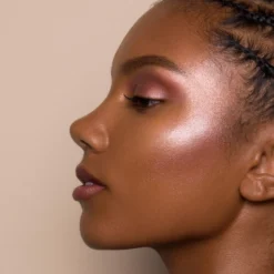 Rare Light Luminizers 32 Rare Light Luminizers -Fashion Makeup & Care Solar Flare Rare Light Luminizer Lovesick Inner Glow Creme Pigment Macro tighter square Deep web res 2000px